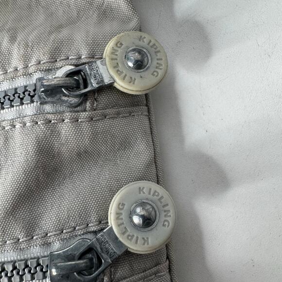 Kipling Alvar Gray Nylon Crossbody Bag Adjustable Strap Zip Pockets - Picture 3 of 9